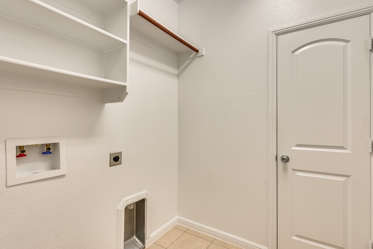 Photo 24 of 26 - 5908 Paddlefish Dr, Fort Worth, TX 76179