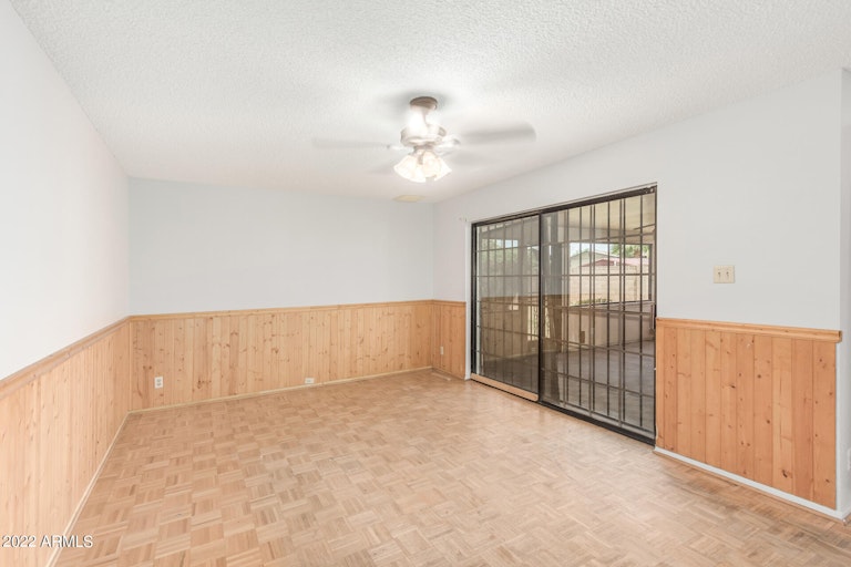 Photo 12 of 42 - 3542 W Eva St, Phoenix, AZ 85051