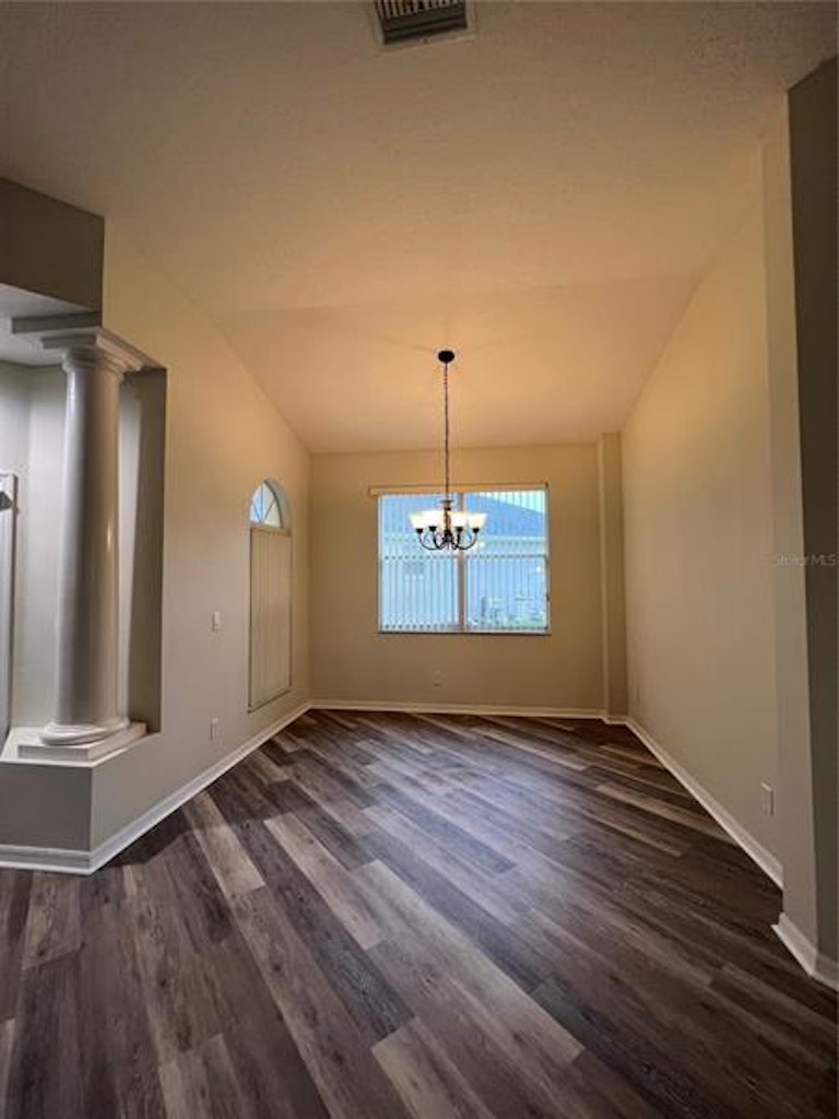Photo 9 of 43 - 360 Tupelo Cir, Davenport, FL 33897