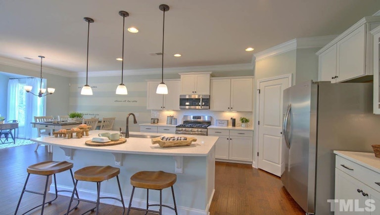Photo 21 of 68 - 432 Bluffberry Way, Hillsborough, NC 27278