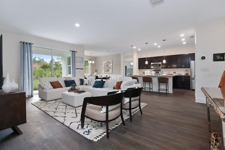 Photo 7 of 10 - 23 Rockingham Ln, Palm Coast, FL 32164