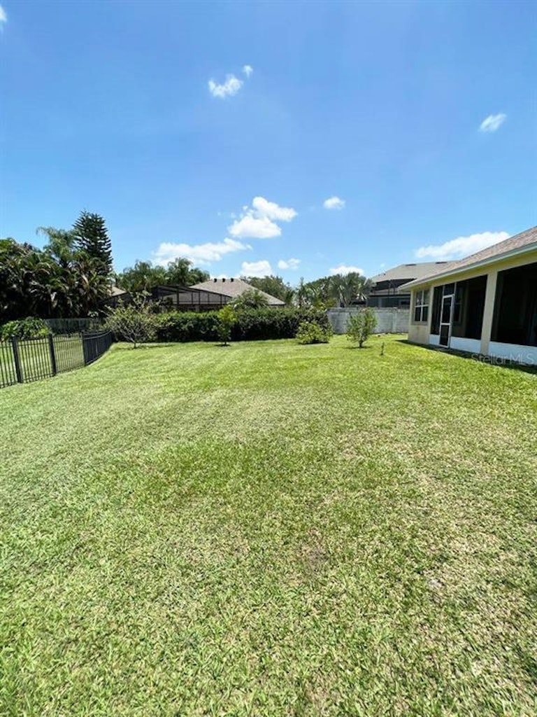 Photo 21 of 22 - 3851 Hunters Isle Dr, Orlando, FL 32837