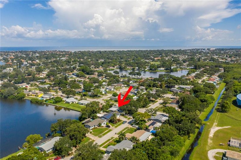 Photo 42 of 47 - 6041 16th Ln NE, Saint Petersburg, FL 33703