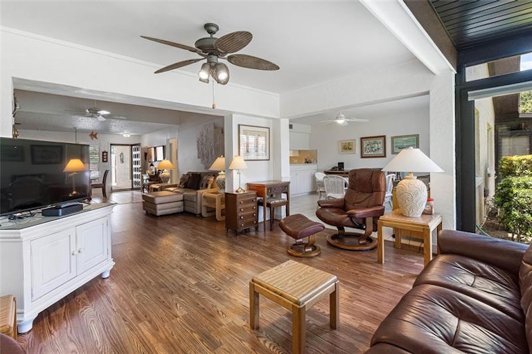 Photo 9 of 53 - 3709 Miguel Way #8602, Sarasota, FL 34232