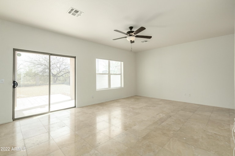 Photo 11 of 56 - 5061 E Mark Ln, Cave Creek, AZ 85331