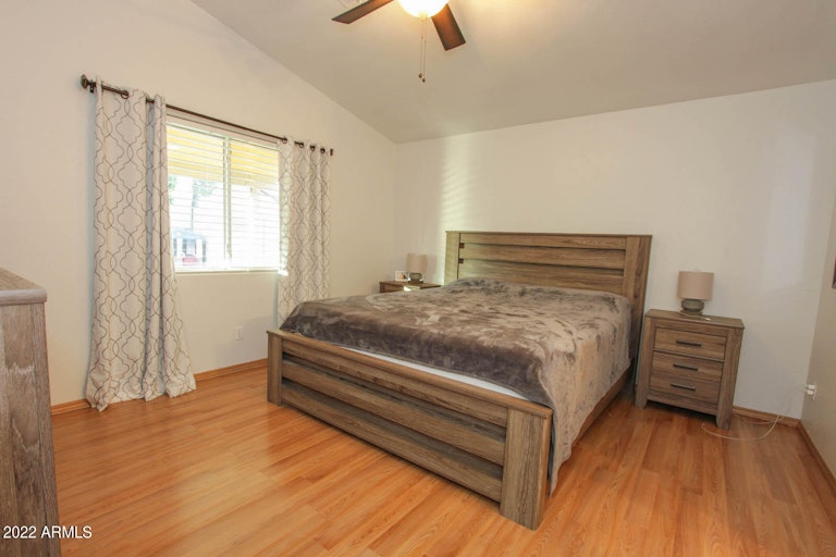 Photo 33 of 44 - 3048 W Zachary Dr, Phoenix, AZ 85027