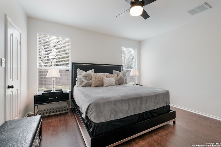Photo 15 of 28 - 22622 Madison Park, San Antonio, TX 78260