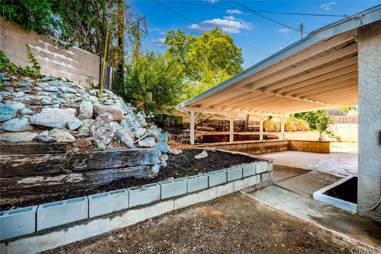 Photo 9 of 27 - 12134 Singleton Dr, La Mirada, CA 90638