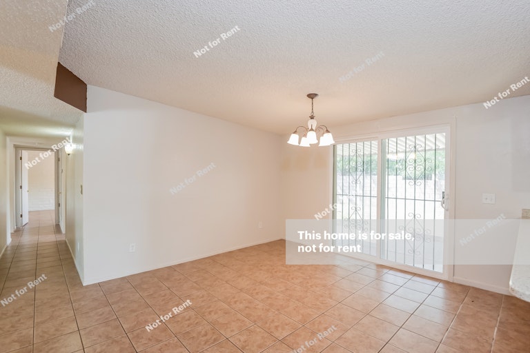 Photo 12 of 27 - 3002 W Mexico St, Tucson, AZ 85746