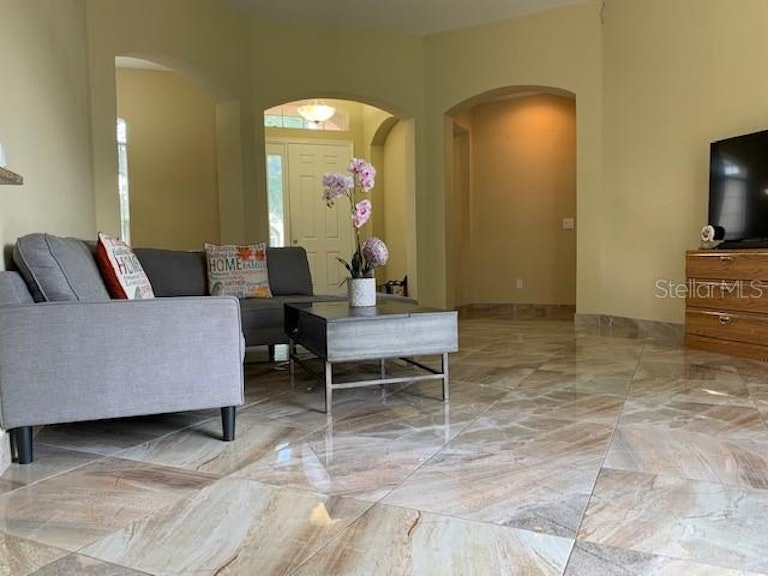 Photo 5 of 17 - 2526 Laurel Blossom Cir, Ocoee, FL 34761