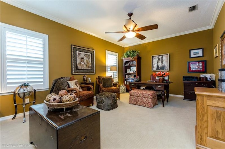 Photo 4 of 25 - 8918 Jonathan Manor Dr, Orlando, FL 32819