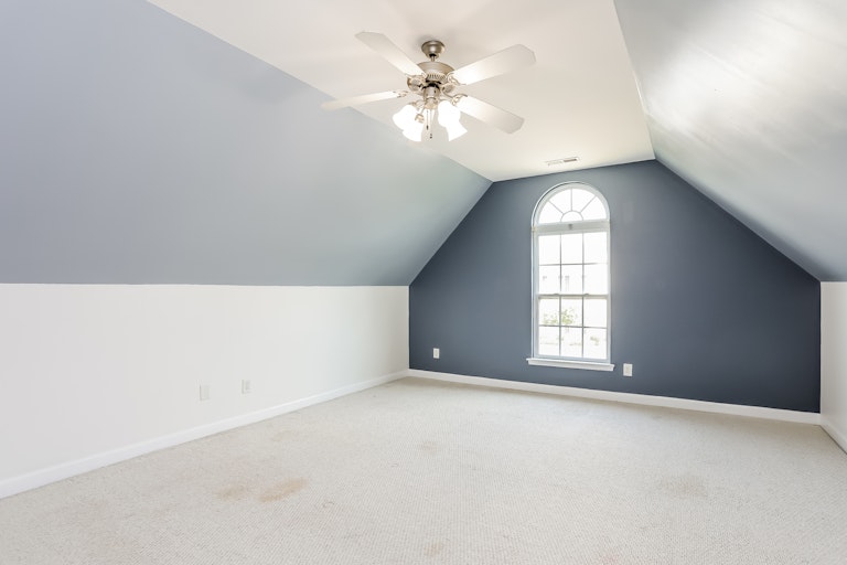 Photo 15 of 25 - 2235 Lazy River Dr, Raleigh, NC 27604