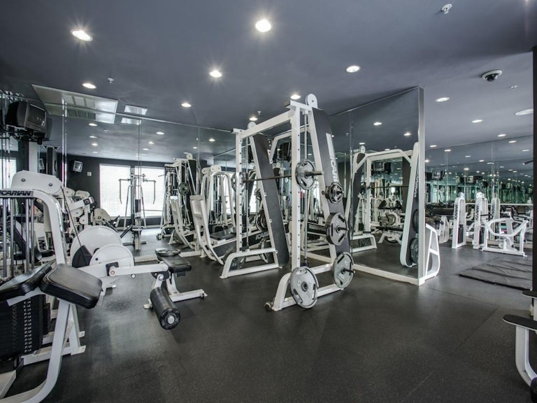 Photo 20 of 33 - 3225 Turtle Creek Blvd #1429, Dallas, TX 75219