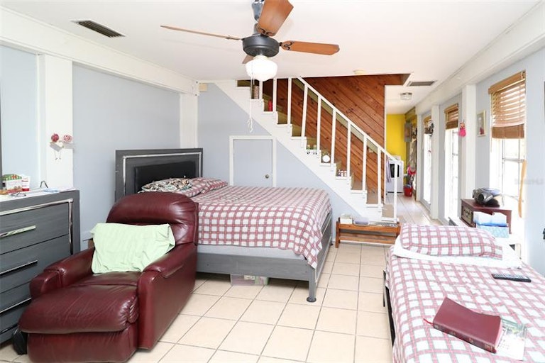 Photo 13 of 21 - 15825 Hicks Rd, Hudson, FL 34667