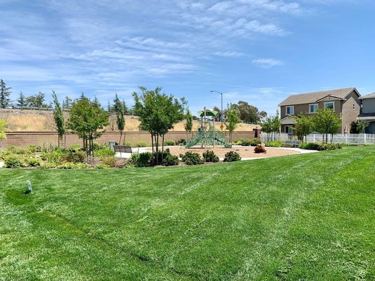 Photo 23 of 25 - 3504 Bayou Rd, Sacramento, CA 95835