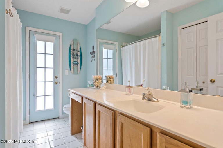 Photo 30 of 45 - 13858 Softwind Trl N, Jacksonville, FL 32224