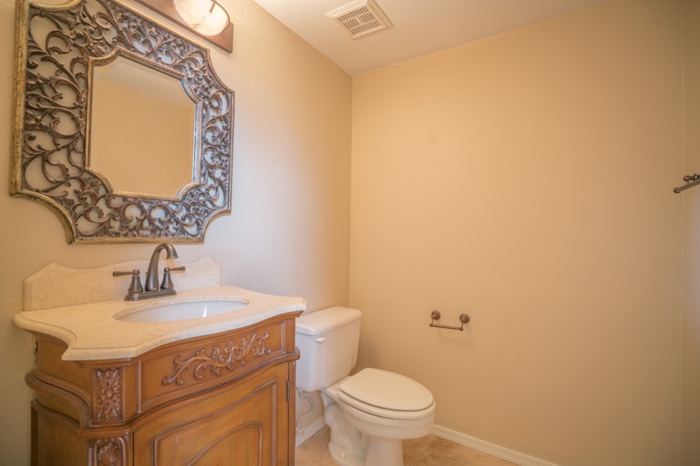Photo 25 of 28 - 4233 E Rowel Rd, Phoenix, AZ 85050
