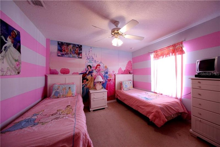 Photo 6 of 22 - 405 Kettering Rd, Davenport, FL 33897