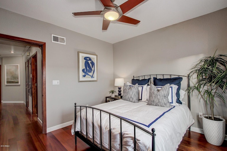 Photo 17 of 45 - 425 W Rio Salado Pkwy #307, Tempe, AZ 85281