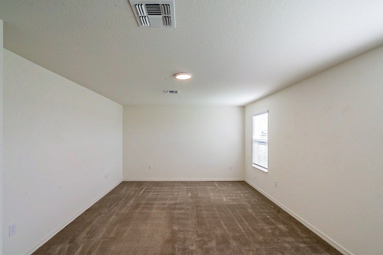 Photo 20 of 35 - 454 Sunfish Dr, Winter Haven, FL 33881