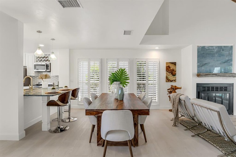 Photo 17 of 54 - 11003 Peach Point Ct, Bradenton, FL 34209