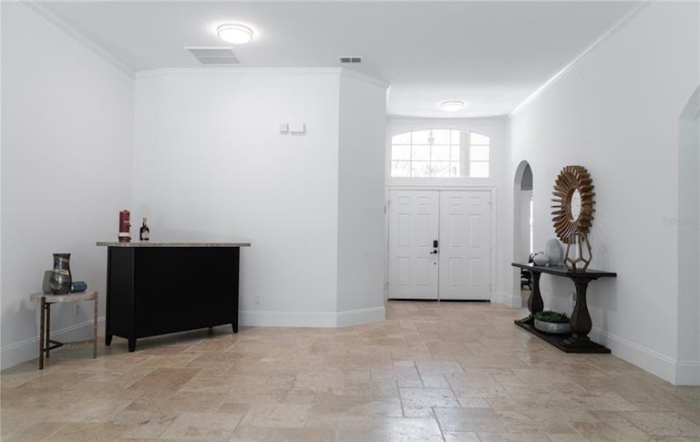 Photo 2 of 17 - 1315 Glenwick Dr, Windermere, FL 34786
