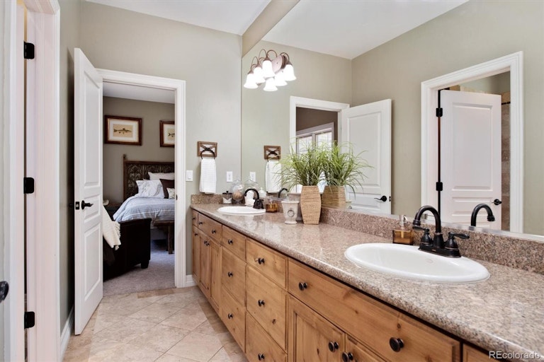 Photo 23 of 30 - 25 Blue Heron Dr, Thornton, CO 80241