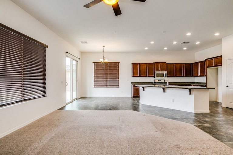 Photo 11 of 29 - 19348 W Colter St, Litchfield Park, AZ 85340