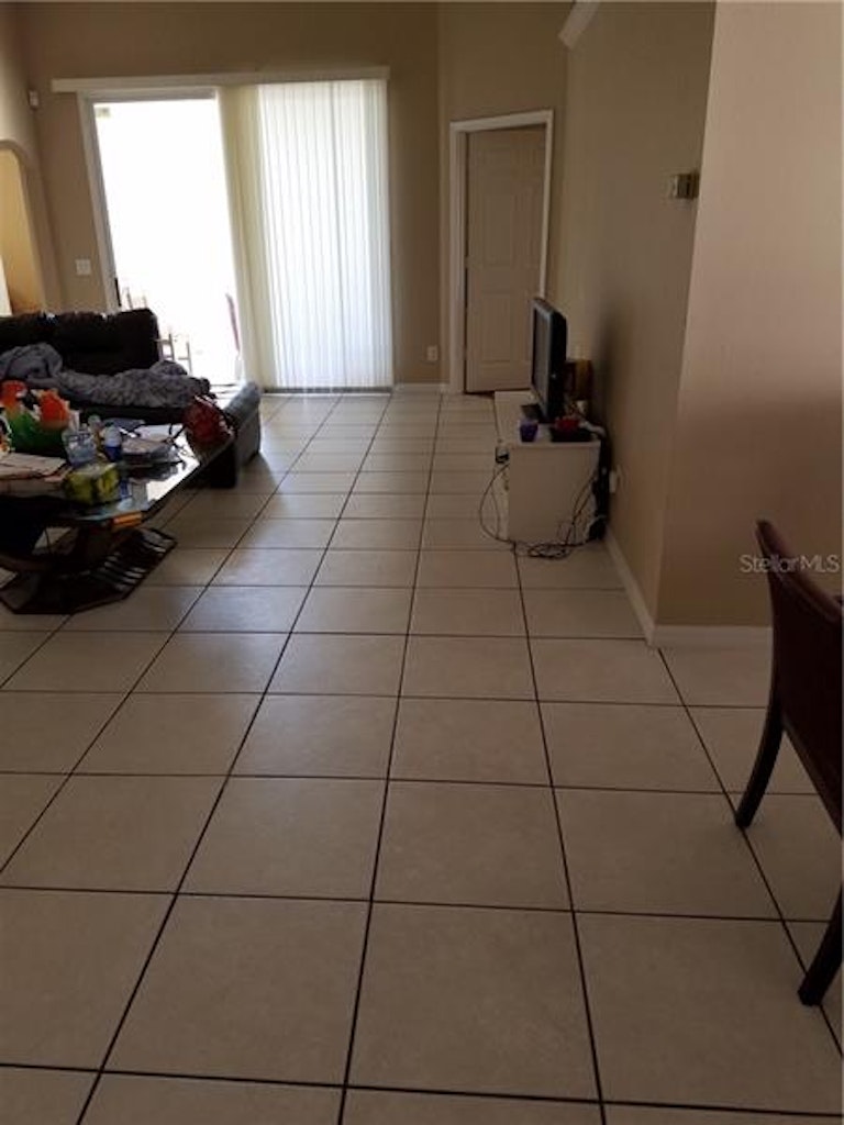 Photo 4 of 7 - 9456 Azalea Ridge Way, Gotha, FL 34734