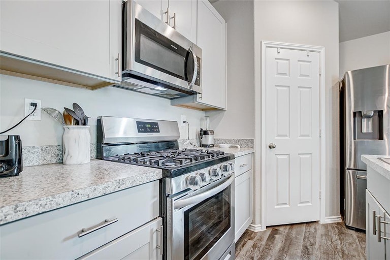 Photo 27 of 42 - 23330 Dovetail Colony Ct, Katy, TX 77493