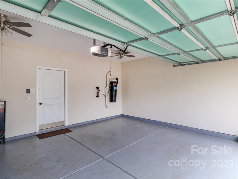 Photo 30 of 39 - 7620 Red Mulberry Way, Charlotte, NC 28273