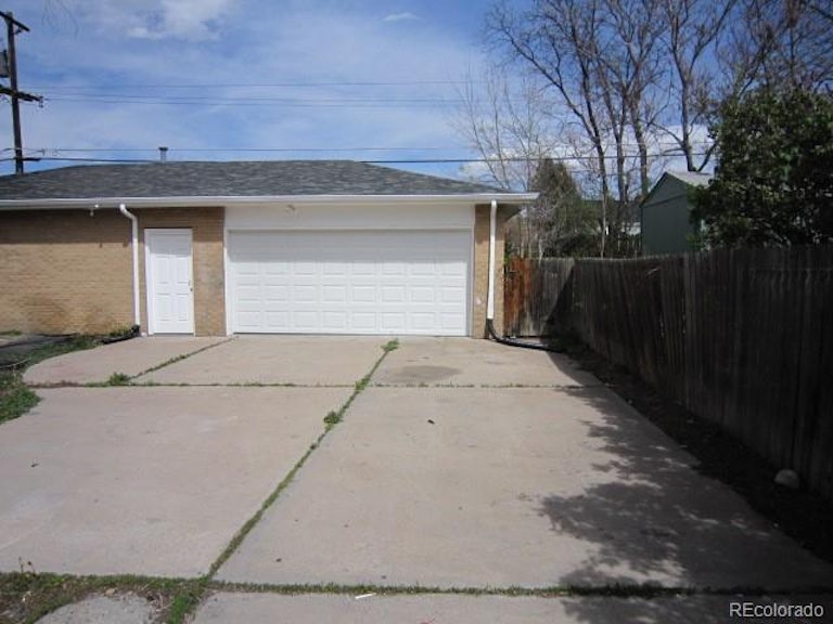 Photo 8 of 10 - 140 140-142 S Ingalls St, Denver, CO 80226