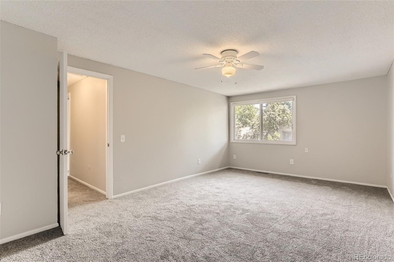 Photo 22 of 35 - 12379 E Bates Cir, Aurora, CO 80014