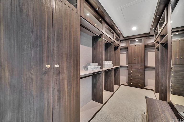 Photo 33 of 47 - 19365 Woodlands Dr, Huntington Beach, CA 92648