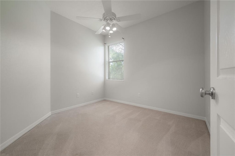 Photo 22 of 53 - 9417 Cavendish Dr #101, Tampa, FL 33626