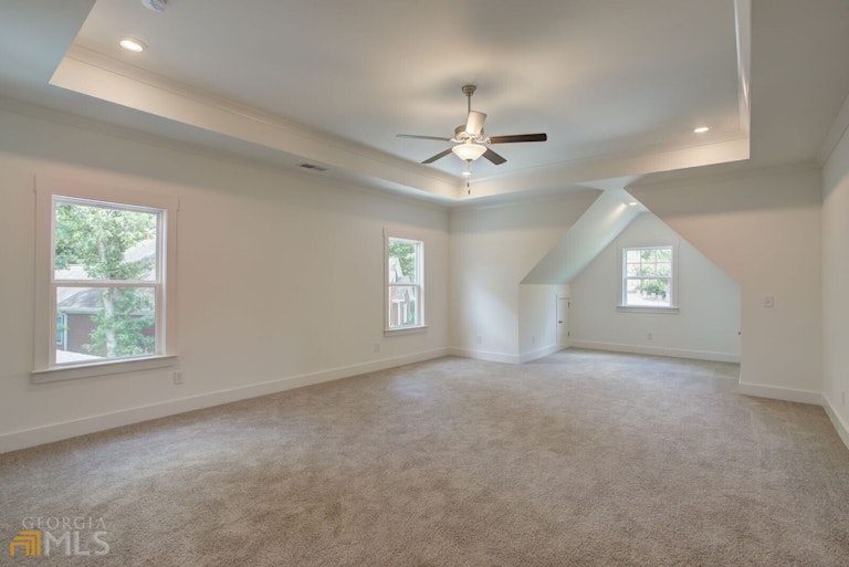 Photo 17 of 32 - 3001 Fairway Dr, Villa Rica, GA 30180