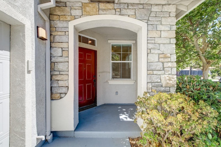 Photo 4 of 38 - 5403 Baccus Way, Sacramento, CA 95835