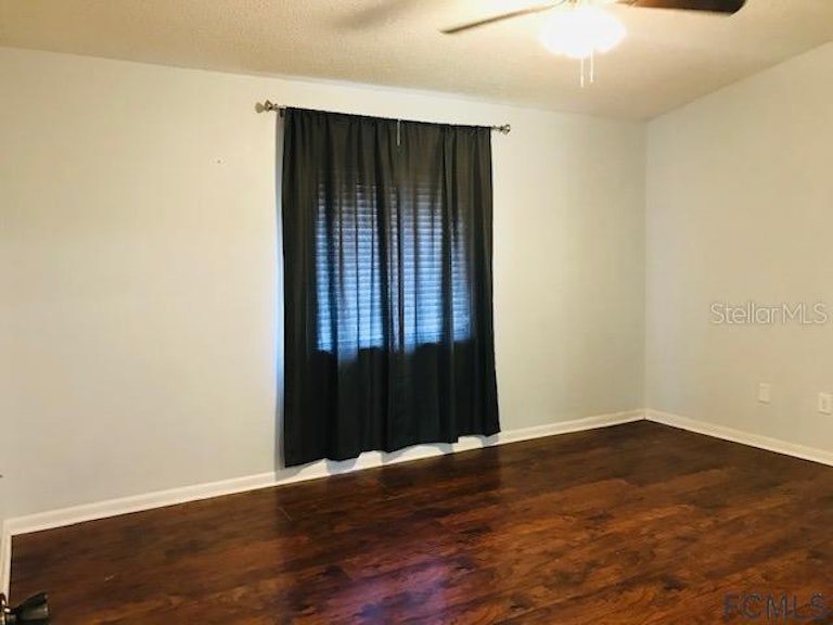 Photo 12 of 26 - 43 Bayside Dr, Palm Coast, FL 32137