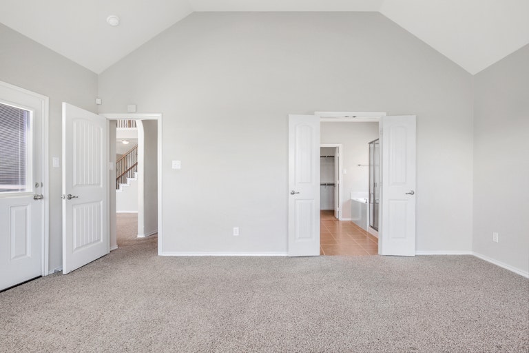 Photo 15 of 25 - 17 Tallwood Ln, Fort Worth, TX 76134