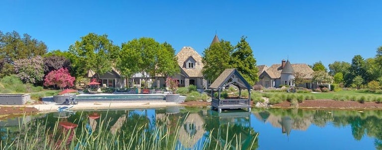 Photo 1 of 99 - 27681 Mace Blvd, Davis, CA 95618
