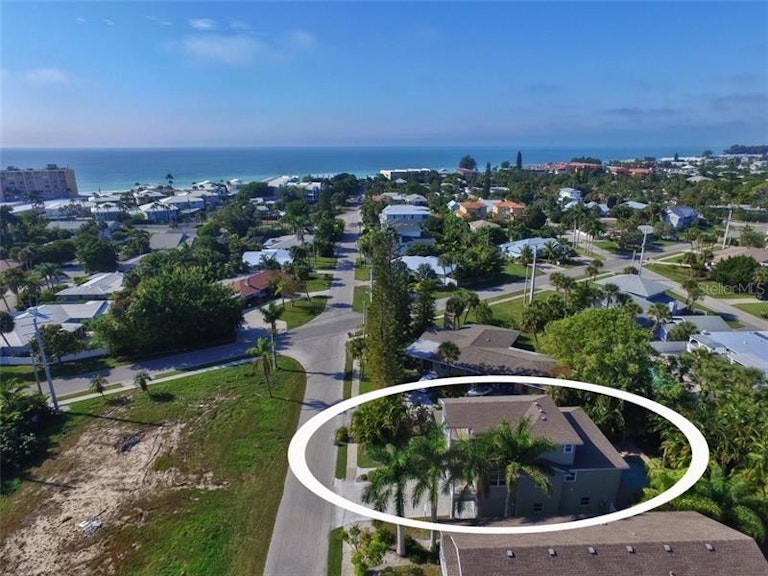 Photo 25 of 25 - 306 56th St, Holmes Beach, FL 34217