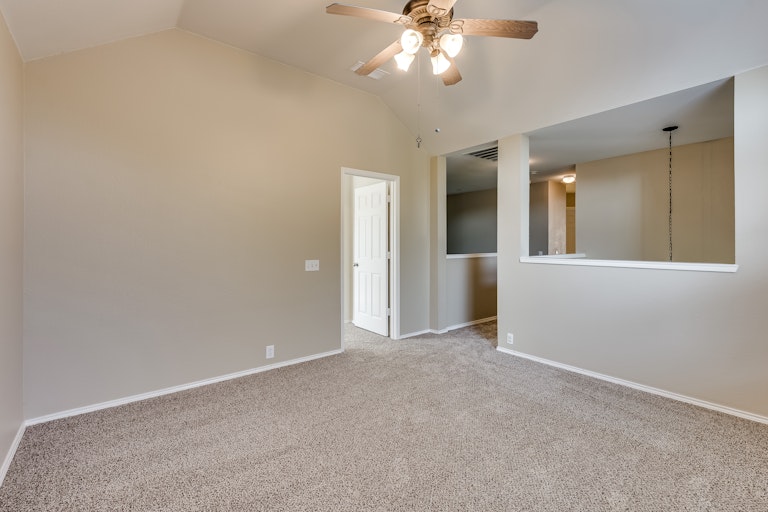 Photo 21 of 32 - 460 Fremont Dr, Rockwall, TX 75087
