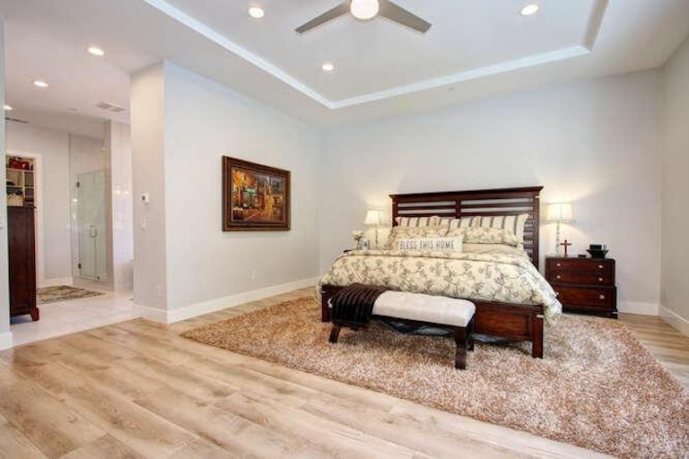 Photo 28 of 78 - 744 Oliver Ct, Folsom, CA 95630