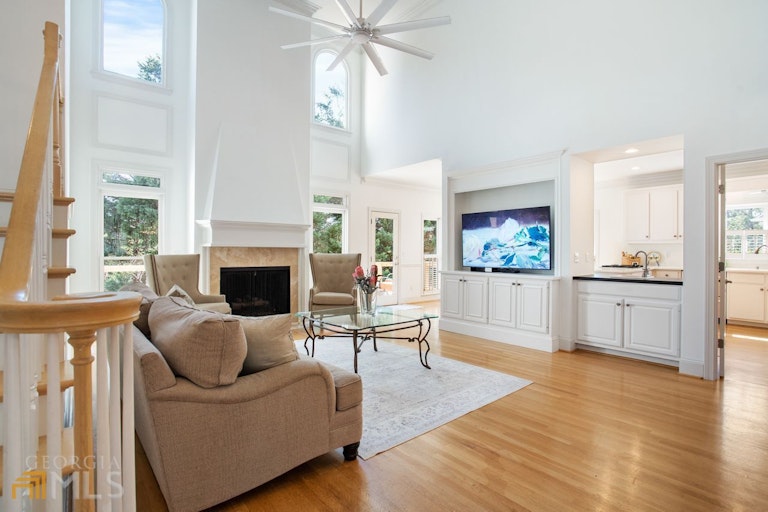 Photo 10 of 65 - 105 Pierrepont Is, Duluth, GA 30097