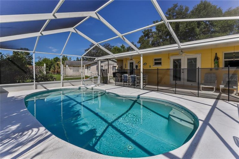 Photo 2 of 3 - 5006 Landover Blvd, Spring Hill, FL 34609