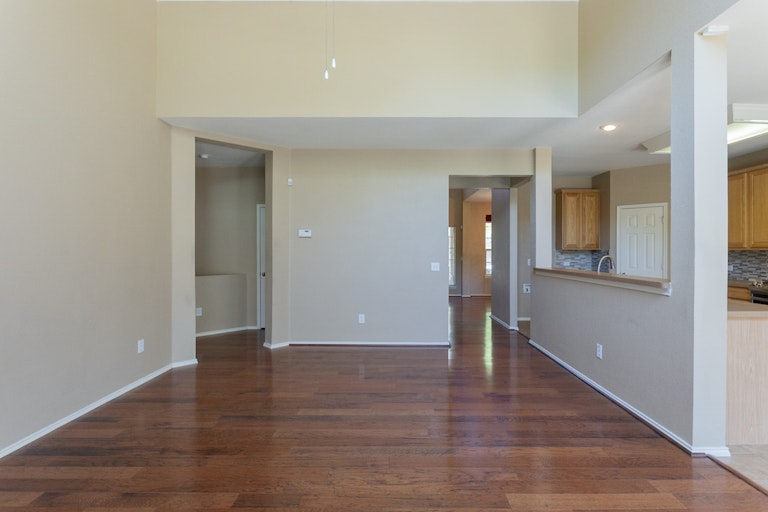 Photo 7 of 27 - 2750 Eganridge Ln, Rockwall, TX 75087