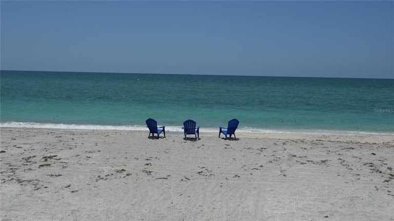 Photo 60 of 67 - 1544 N Casey Key Rd, Osprey, FL 34229