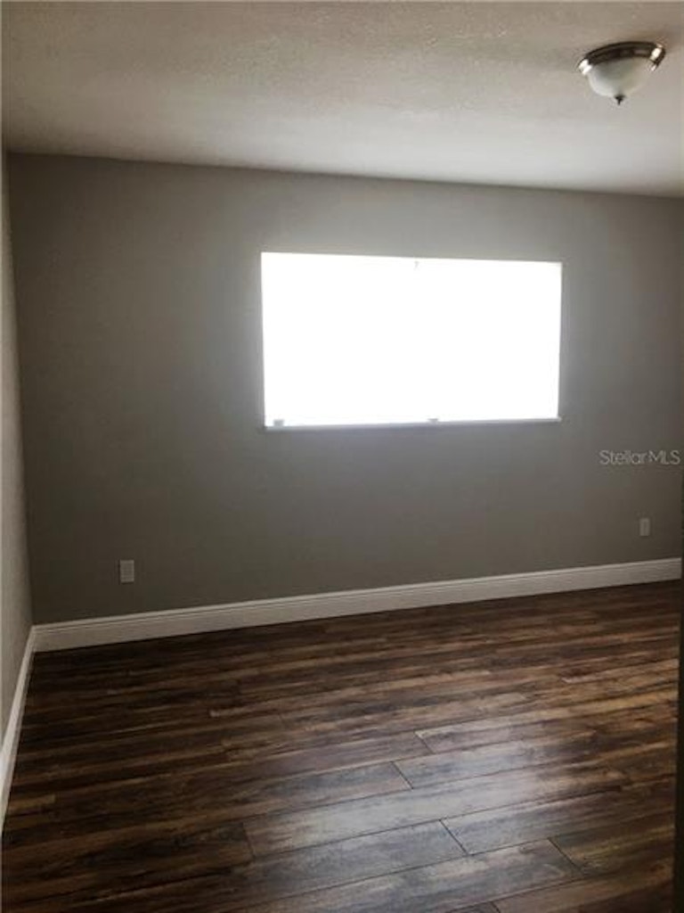 Photo 12 of 21 - 4121 E 97th Ave, Tampa, FL 33617