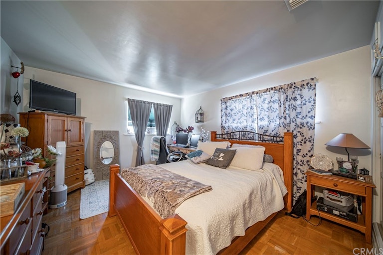 Photo 21 of 37 - 19002 E Haltern Ave, Glendora, CA 91740