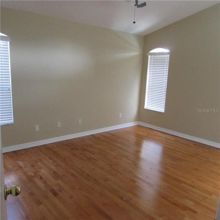 Photo 9 of 19 - 3520 Gray Whetstone St, Brandon, FL 33511